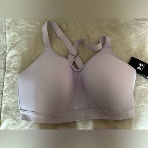 Under Armor Continuum High Sports Bra